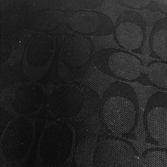 Coach - Picture 5 of 5